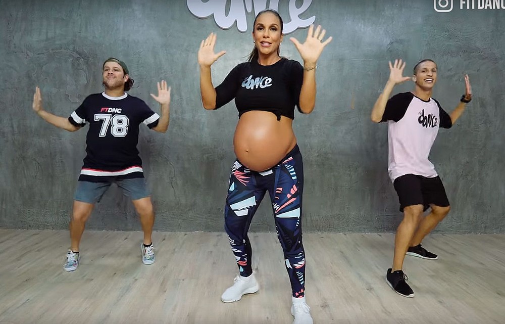 Vídeo Ivete lança coreografia de No groove BAHIA NO AR