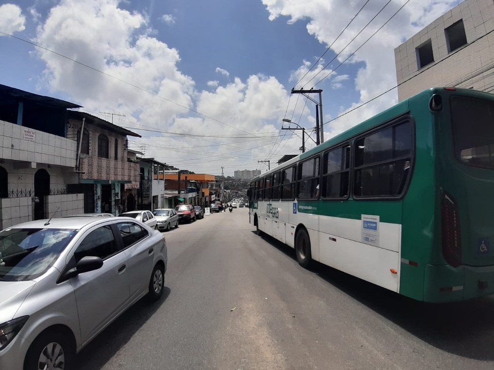 Ônibus voltam a circular pela Via Regional em Salvador BAHIA NO AR