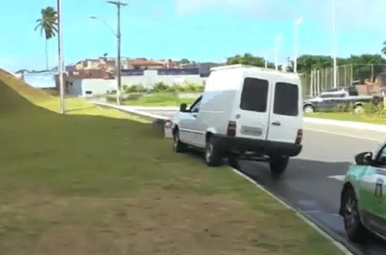 Corpo Encontrado Dentro De Carro Em S O Crist V O