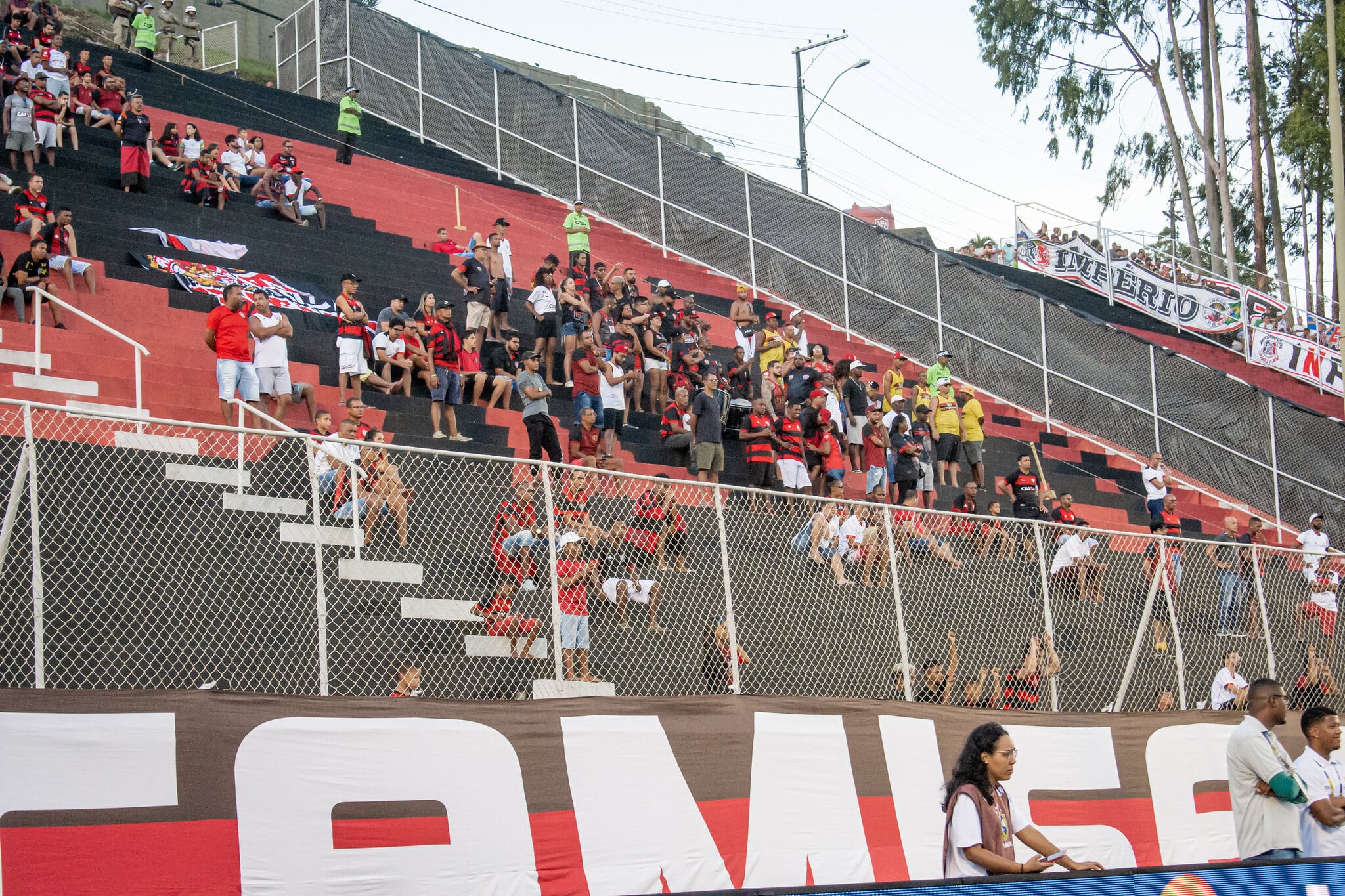 Vit Ria Inicia Vendas De Ingressos Para Jogo Contra Doce Mel Bahia No Ar