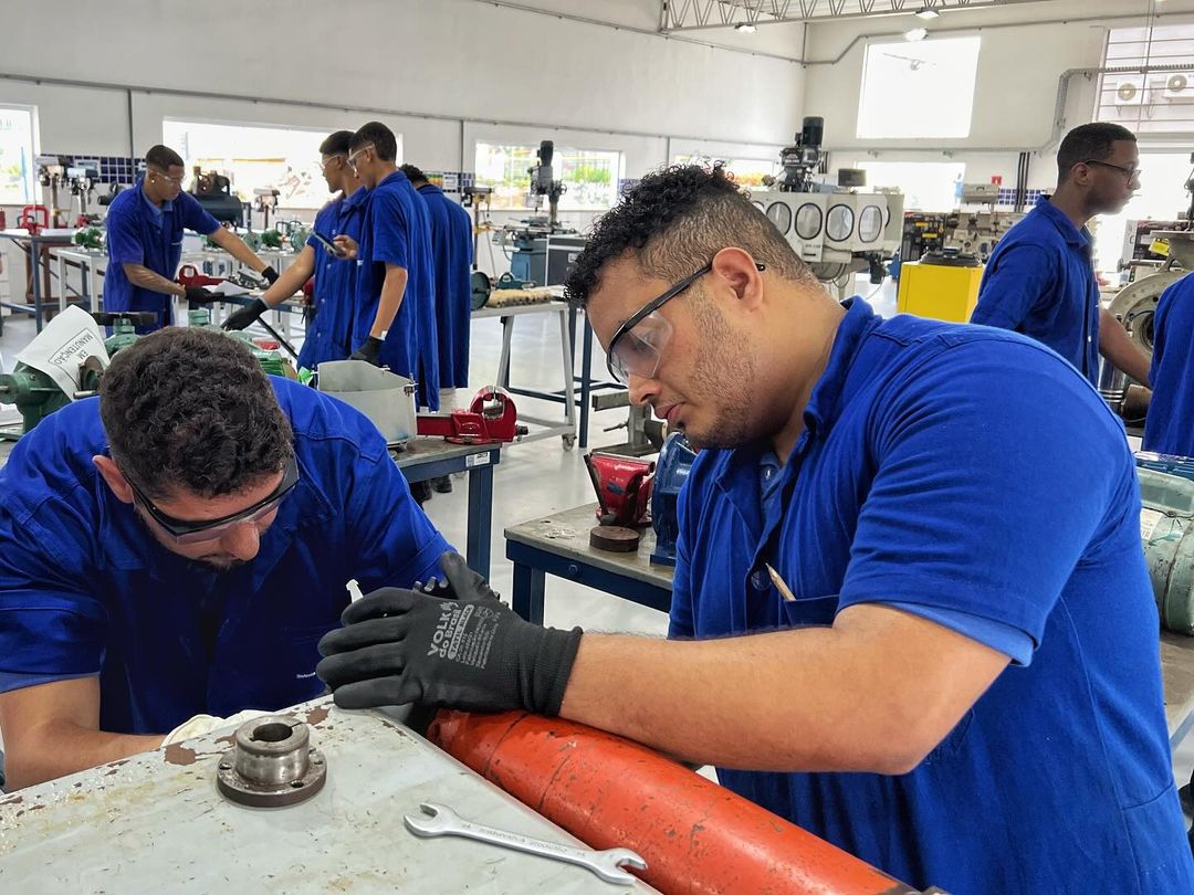 Senai oferece bolsas gratuitas para cursos técnicos em Camaçari BAHIA