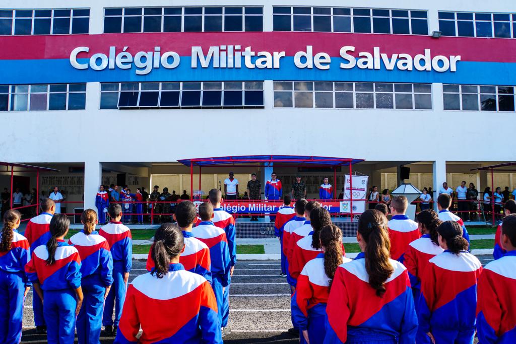 Alunas Do Col Gio Militar De Salvador Tem Nudes Fakes Divulgados