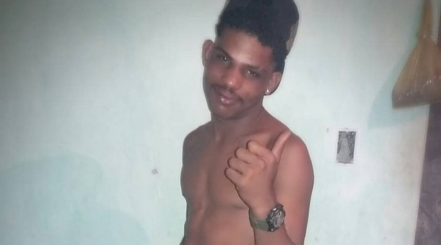 Família descobre morte de rapaz por imagem no WhatsApp e busca o corpo