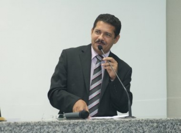 Camaçari: Vereador Alfredo Andrade (PSB) quer 14º salário