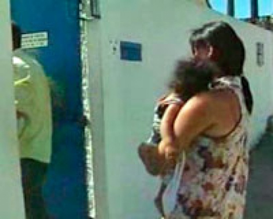 Mãe tenta vender filho de oito meses por R$ 100,00 para comprar droga