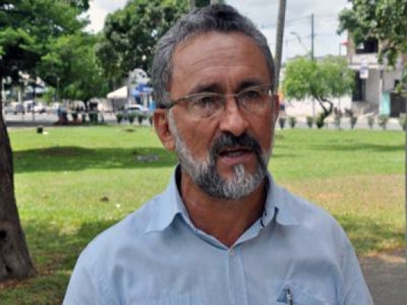 Camaçari: Ademar Delgado afirma que CLN fere Constituição