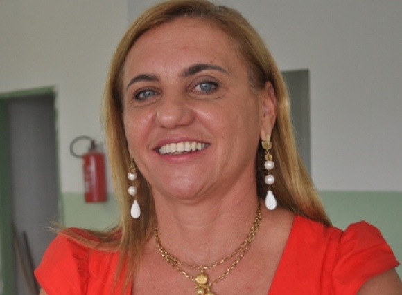 Sandra Pelegrino deixa Sesau para assumir cargo no governo do estado