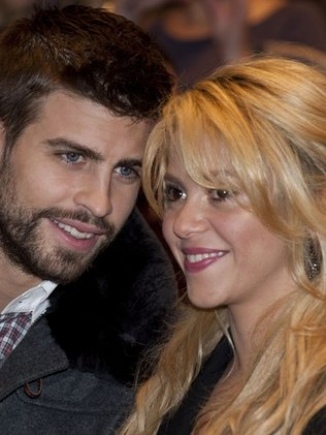Shakira está grávida e vai se casar com Gerard Piqué