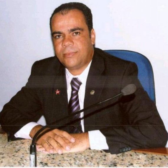 Orlando Carvalho de Souza - (Orlando de Amadeu).