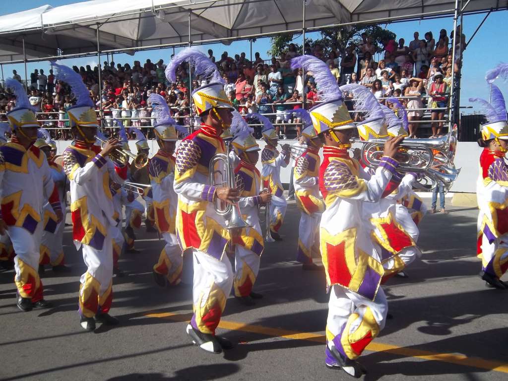 7 DE SETEMBRO: Escolas de Camaçari abrem desfile cívico