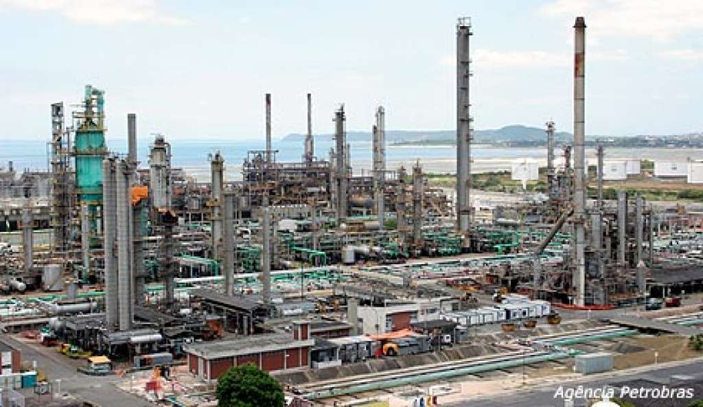 Ministério Público do Trabalho vai investigar explosão na refinaria da Petrobrás