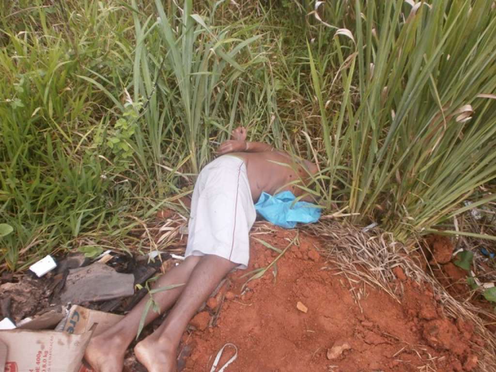 Dois corpos são encontrados em Simões Filho no início da tarde desta segunda-feira