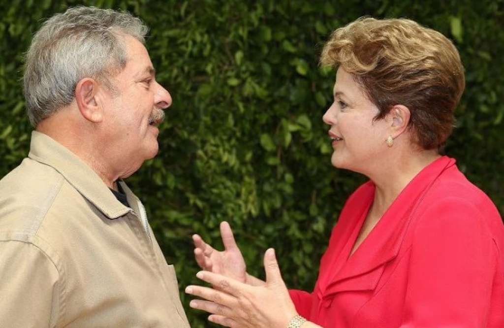 Dilma segue Lula e refaz diálogo com partidos rebeldes