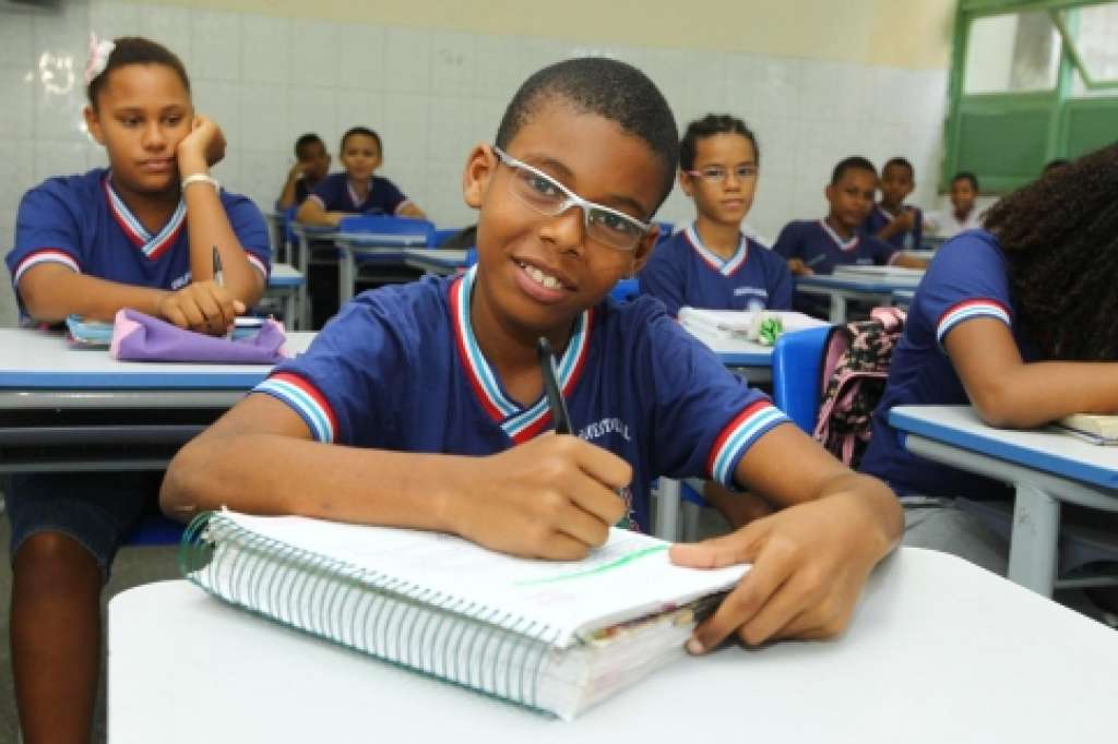 A Matrícula 2013 na rede estadual de educação da Bahia acontece no período de 19 e 28 de fevereiro.