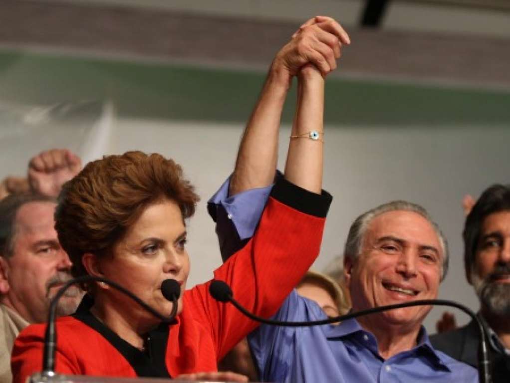 Dilma diz que aliança com PMDB terá ‘longa vida’ e ataca oposição