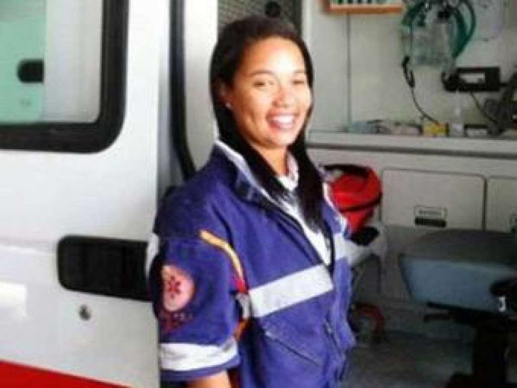 Enfermeira é morta a tiros pelo ex-namorado dentro de carro