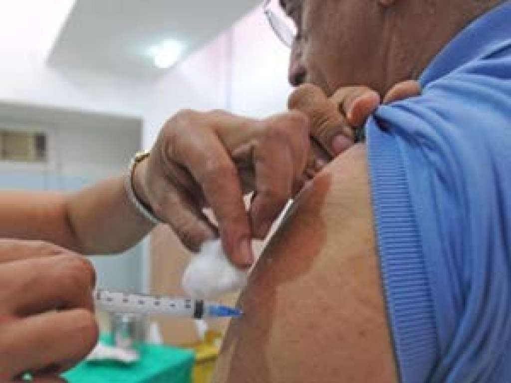 Campanha de vacinação contra gripe inicia hoje