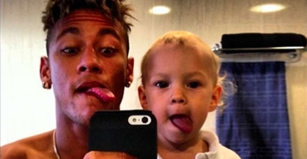 Neymar matricula filho em escola com mensalidade de R$ 2.000