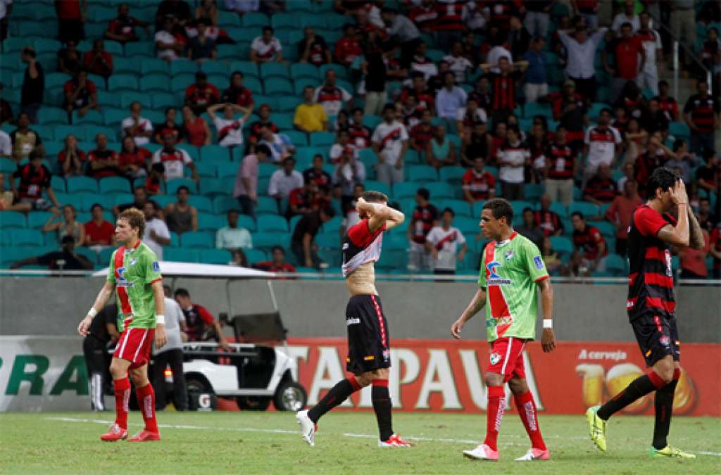 Vitória é surpreendido, empata com Salgueiro e cai na Copa do Brasil