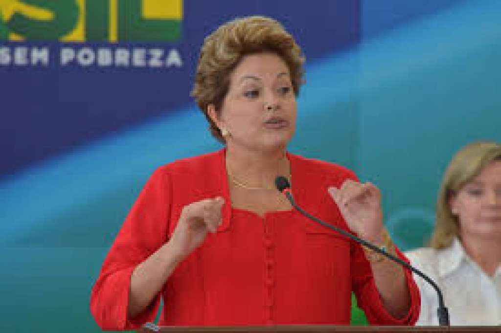 Dilma envia projeto de ajuda financeira a municípios