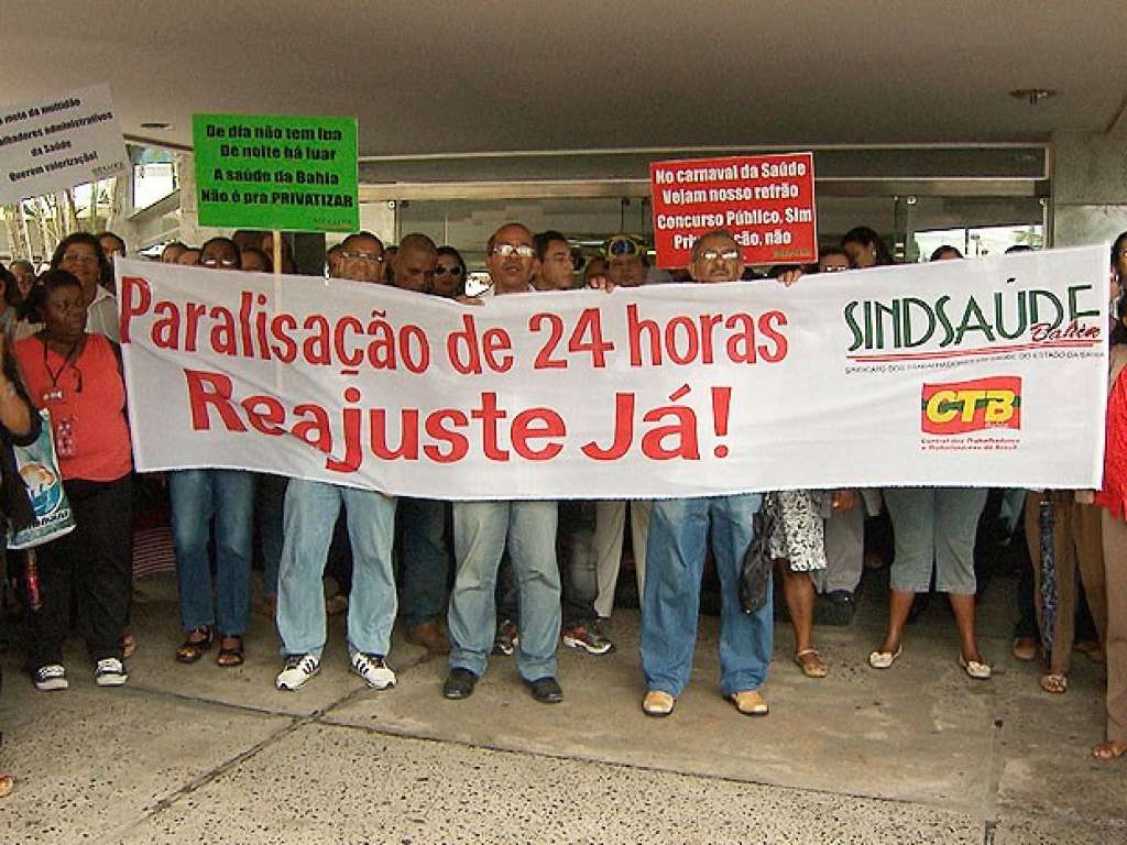 Médicos mantêm greve na Bahia
