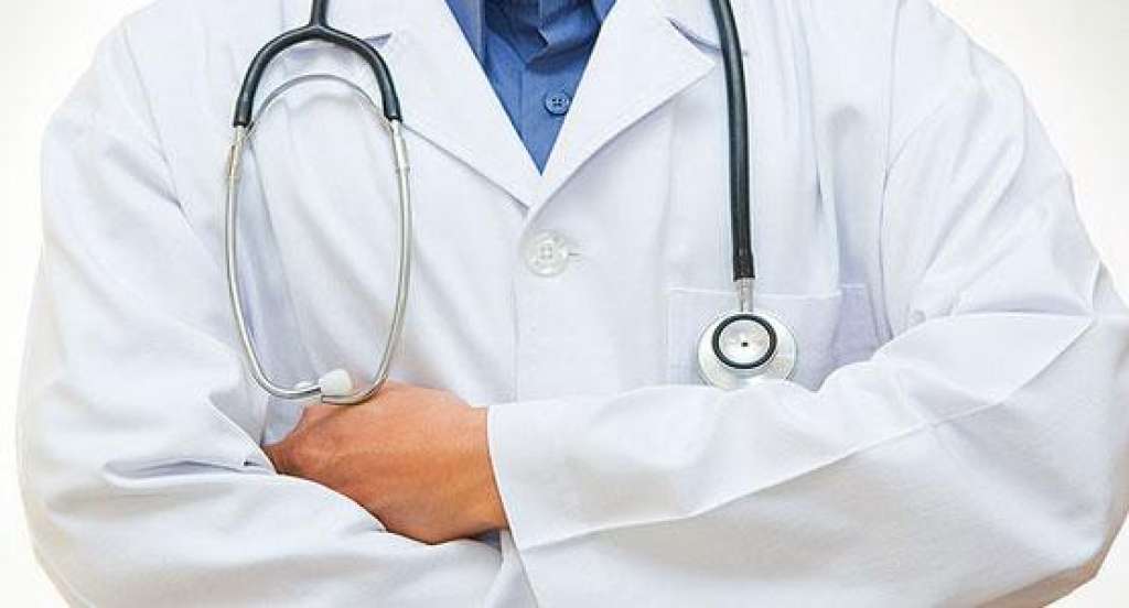 Sesab abre edital para contratação de 62 médicos na capital e no interior do estado