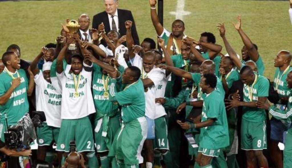 Seleção da Nigéria entra em greve e perde voo para o Brasil