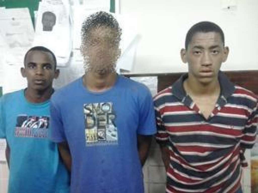 Camaçari: Jovens são presos durante tentativa de roubo a lotérica