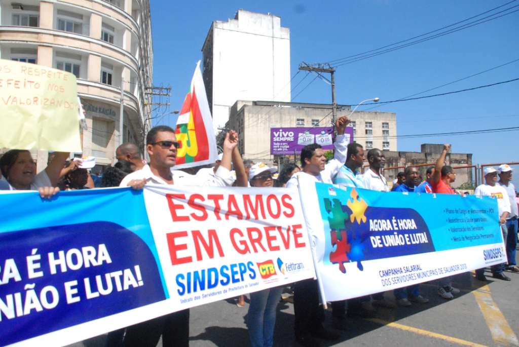 Prefeitura de Salvador e sindicato fazem nova rodada de negociação