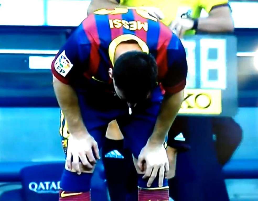 Vídeo flagra o craque Messi passando mal durante goleada