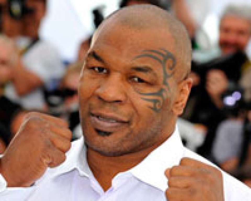 Lenda do boxe, Mike Tyson admite ser dependente de álcool e drogas