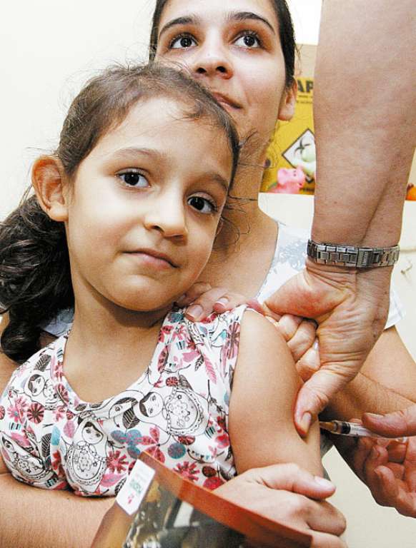 Crianças menores de 5 anos devem ser vacinadas até dia 30