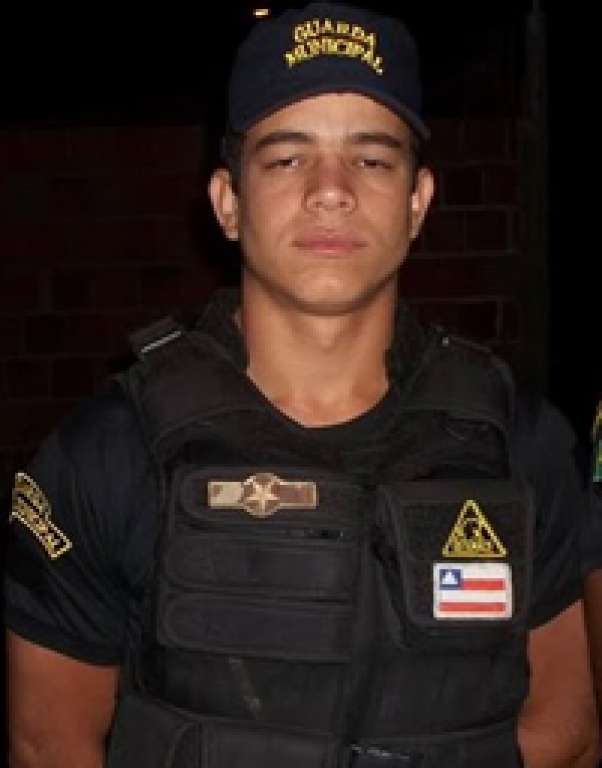 Soldado da PM paulista é preso por homicídio no interior da Bahia