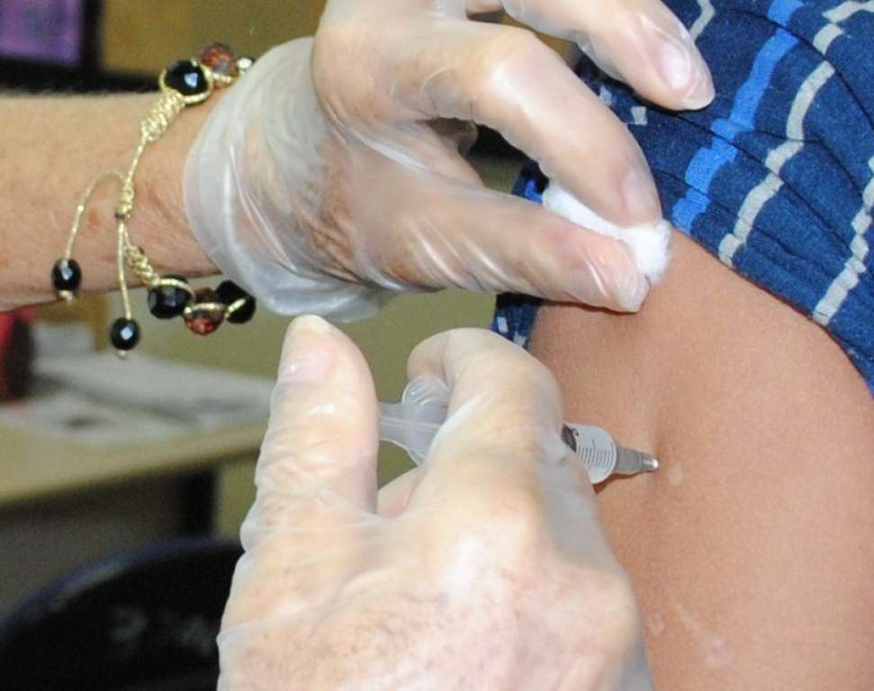 Governo define regras para calendário de vacinação de 2014
