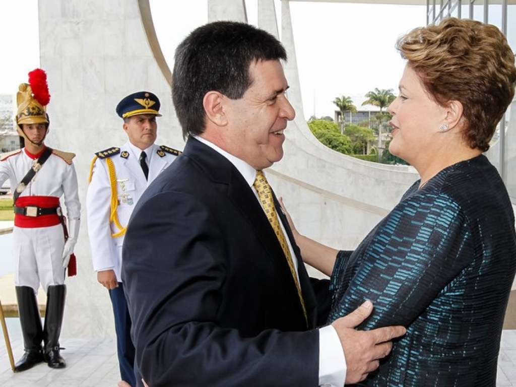 Dilma recebe presidente do Paraguai no Palácio do Planalto