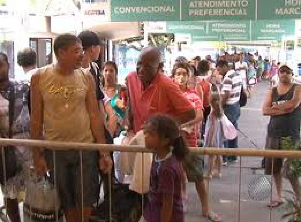 Problemas no sistema de compras de bilhetes do Ferry causam transtorno no Terminal Marítimo de São Joaquim
