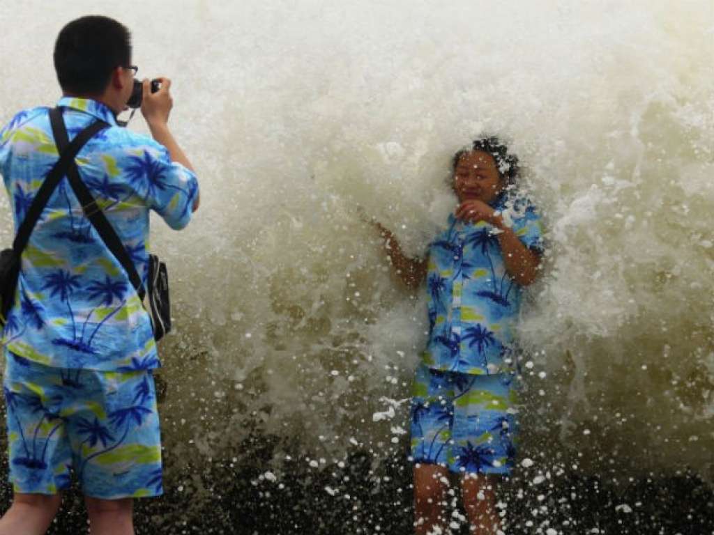 Mais de 70 pessoas desaparecem na China na passagem do tufão Wutip