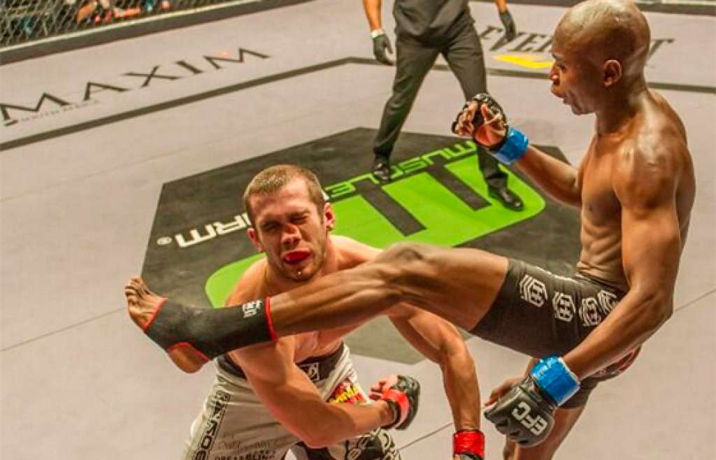 Após chute, lutador de “UFC Africano” fica com nariz desfigurado