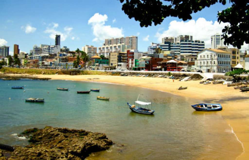 Inema aponta 11 praias impróprias para banho em Salvador