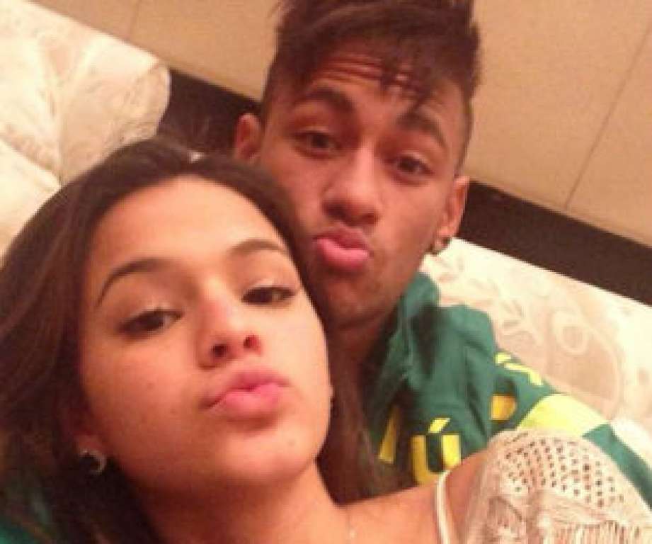 Fim de namoro: Marquezine apaga fotos de Neymar em rede social e ele posta indireta