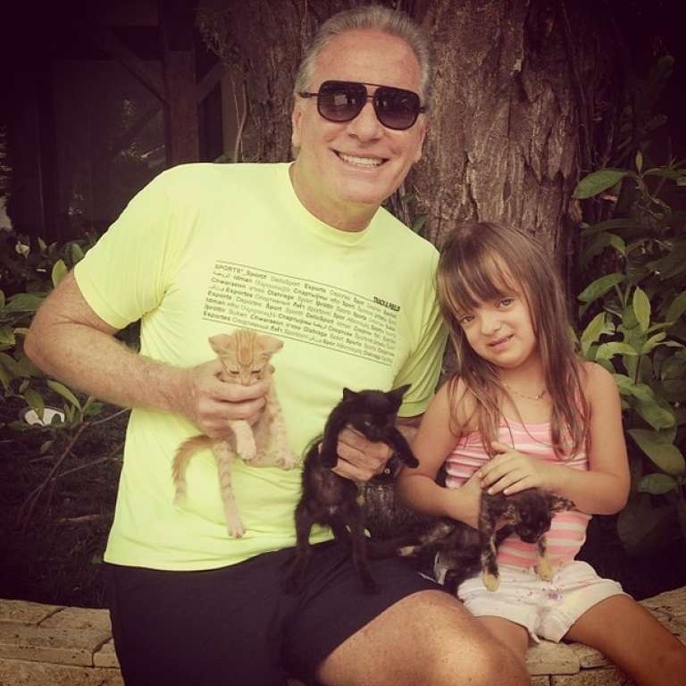 Rafa Justus posa com gatinhos: “Nova paixão”, diz pai