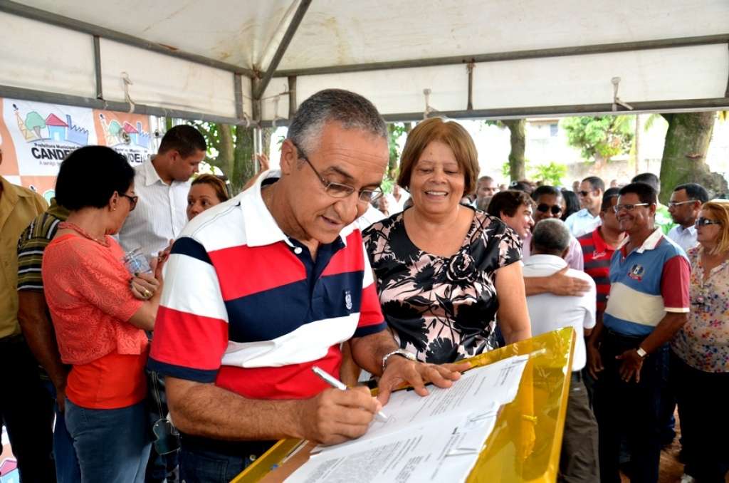 Carlos Alberto se oferece para ser secretário de Obras em Candeias