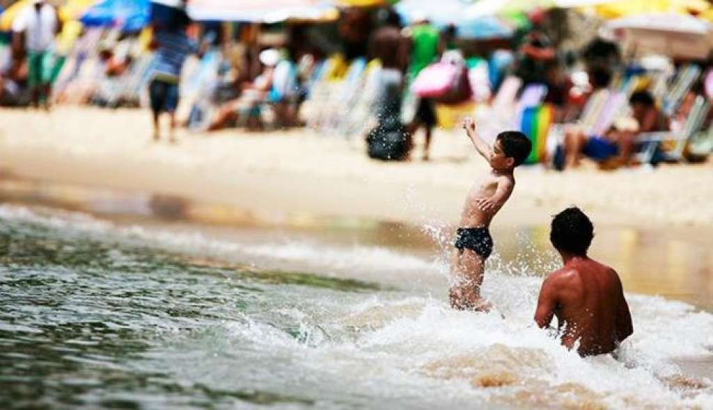 Salvador e RMS têm 21 praias impróprias para banho