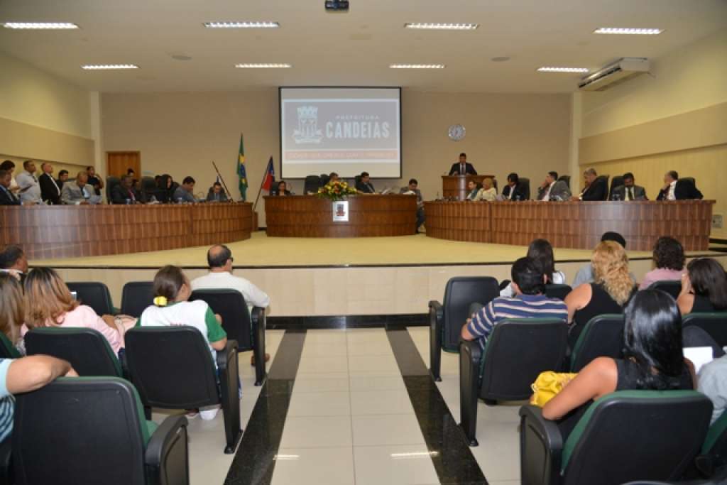 Câmara de Candeias abre oficialmente os trabalhos Legislativo de 2014