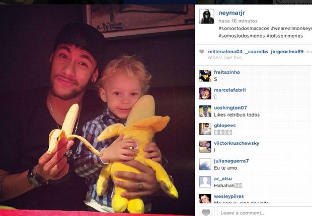 Neymar apoia Daniel Alves em caso de racismo, promove campanha e diz: “Somos todos macacos”