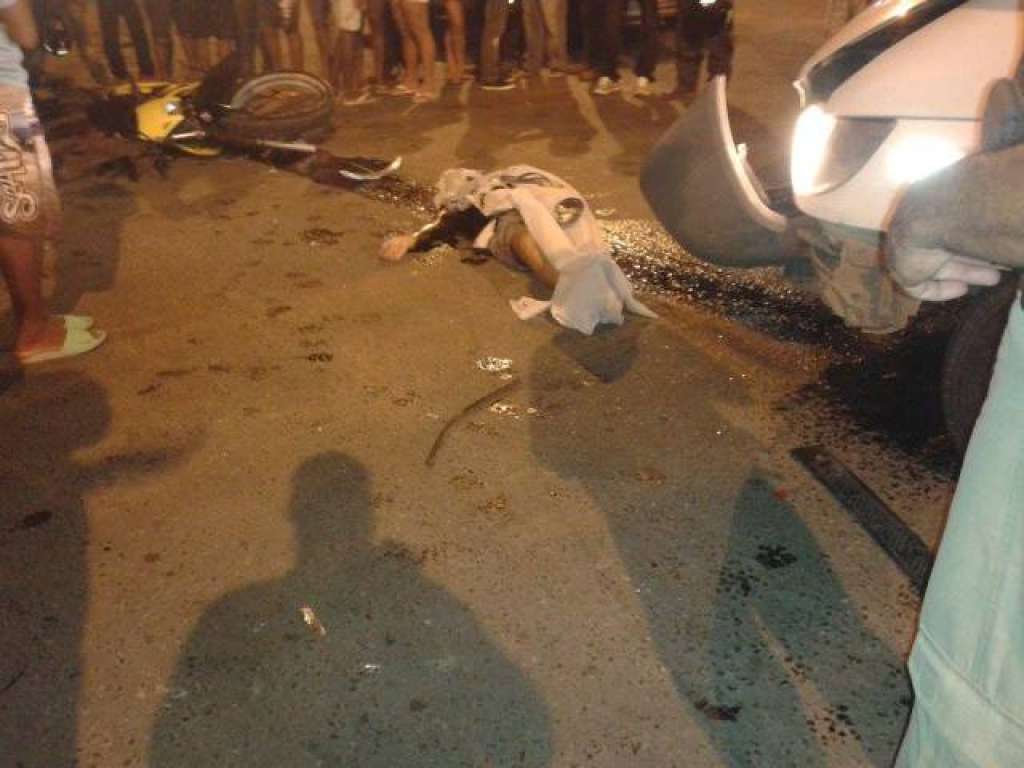 Duas pessoas morrem em acidente de moto em Simões Filho