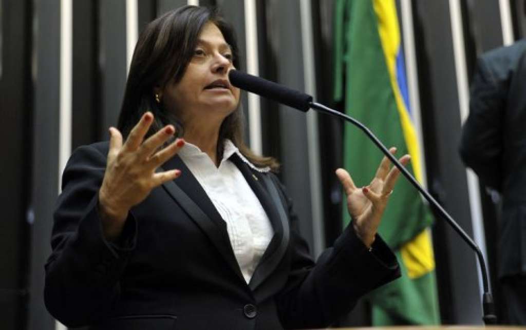 Secretário-geral da Câmara Federal agride Alice Portugal, PCdoB entrará com representação