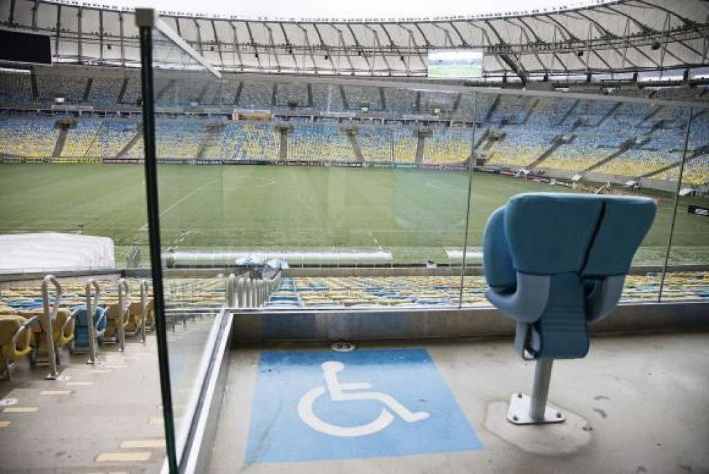 Estádios devem ter 1% de assentos para pessoas com deficiência