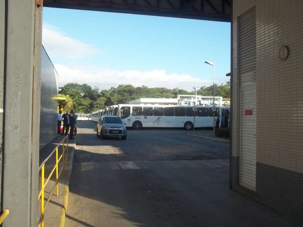 Greve dos rodoviários: motoristas da empresa São Cristóvão voltam para garagem