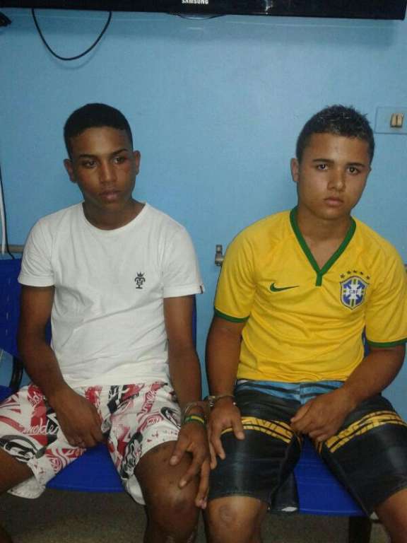Simões Filho: dois são presos por tráfico de drogas durante Arraiá
